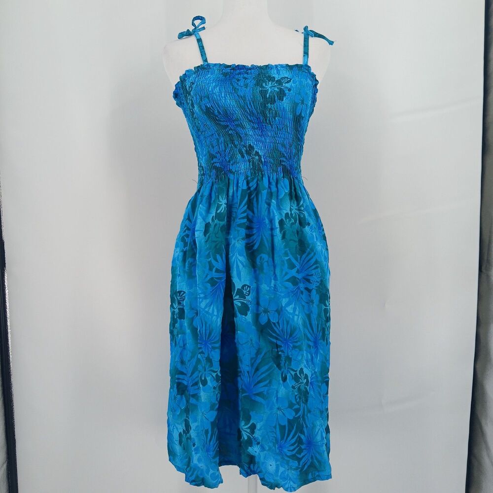 womans Hibiscus Collection Blue Floral Sleeveless Spaghetti Strap Dress One Size